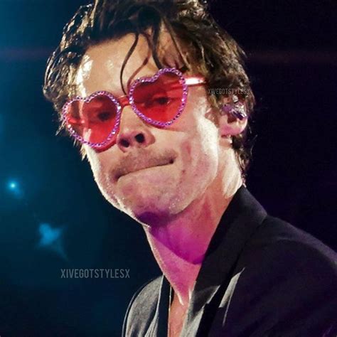 gucci pink sunglasses harry styles